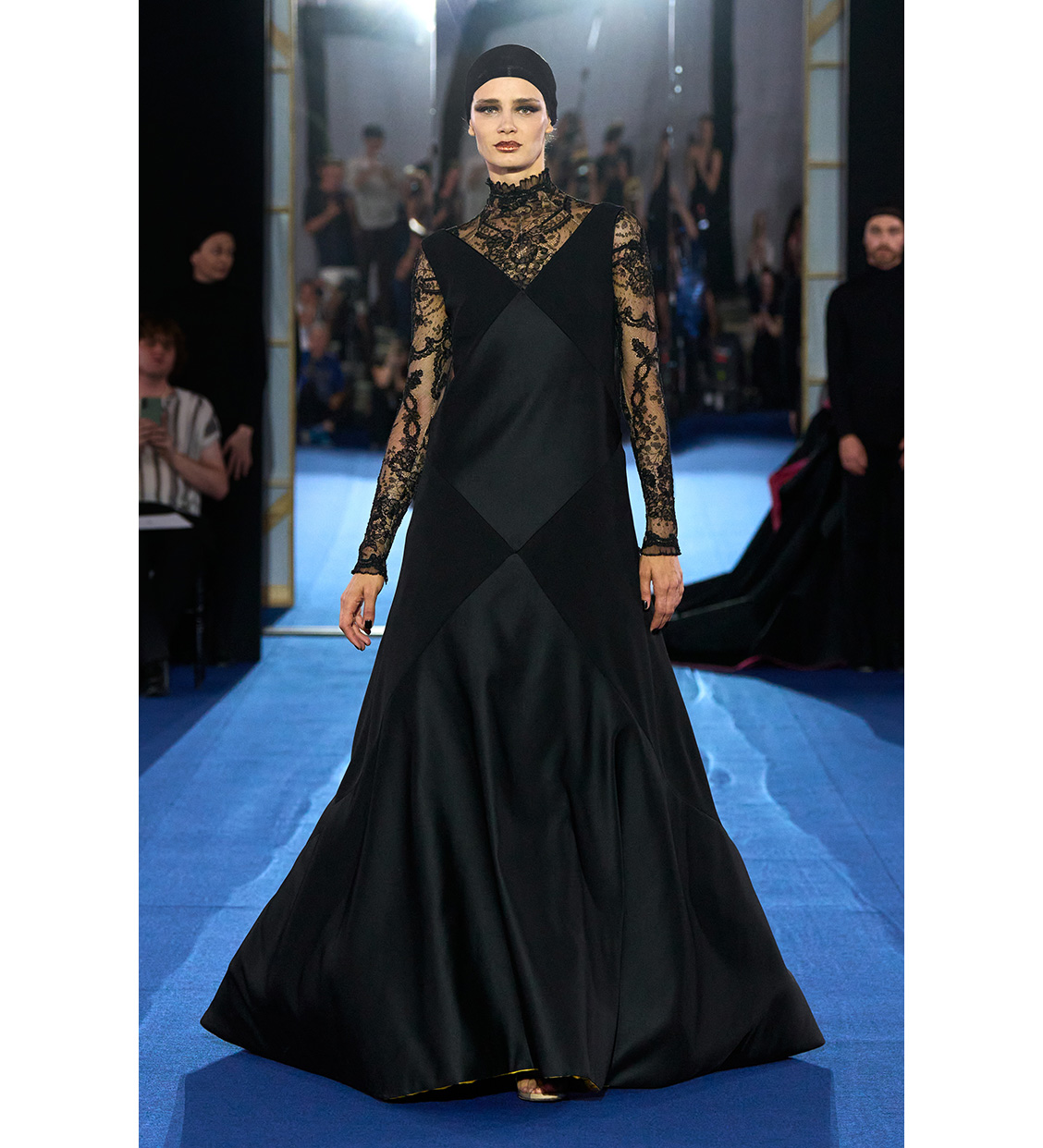 Look 17