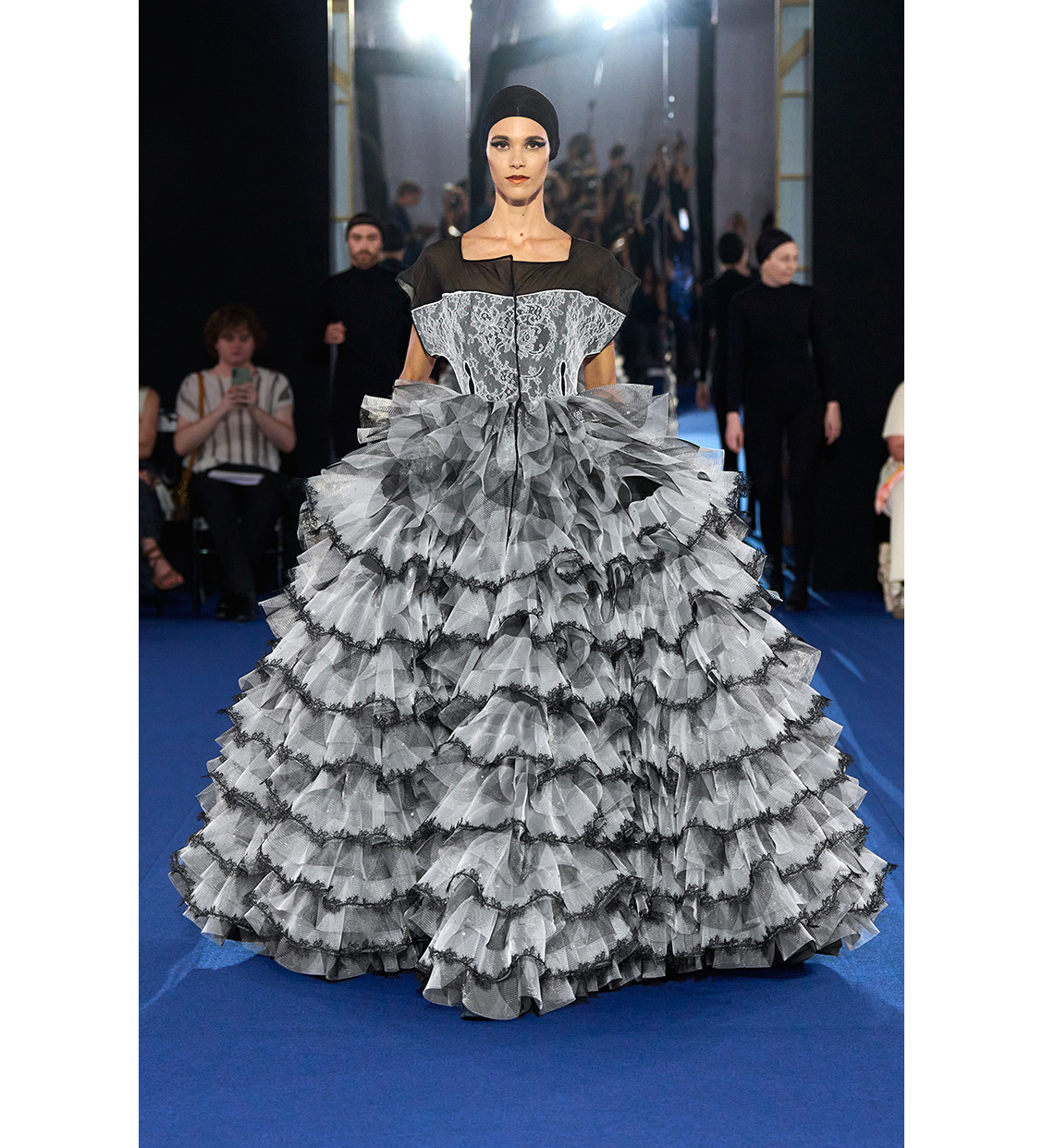 Look 28