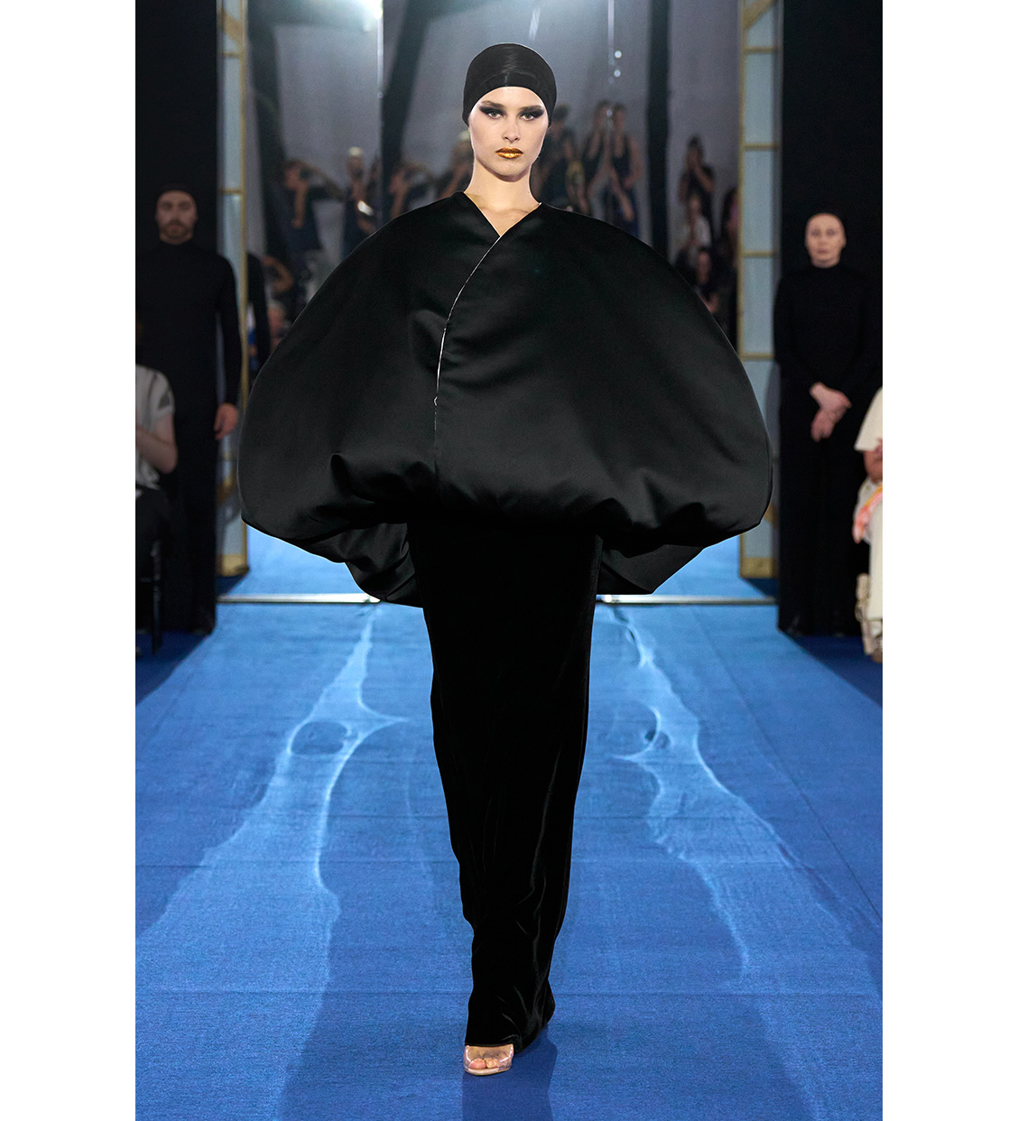 Look 29